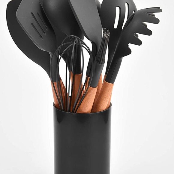 Kitchen Utensils - Picture 5 of 6